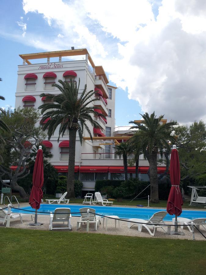 Hotel Silvi Silvi Marina Exteriör bild